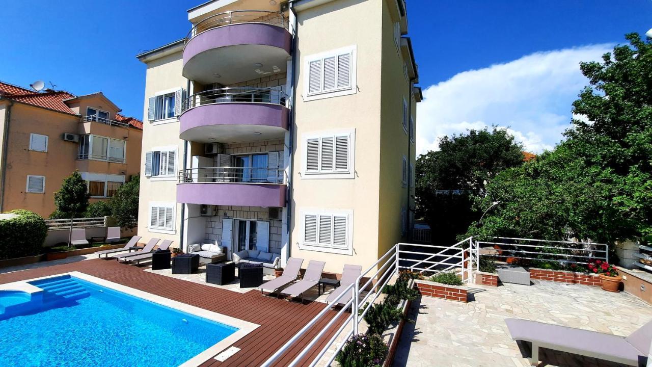 Sea View- Spacious Apartment With Shared Pool Split Szoba fotó